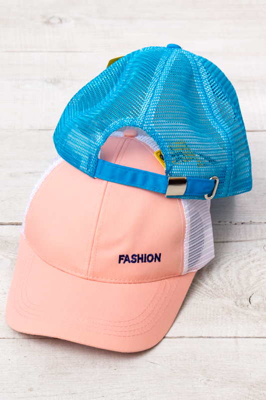 Кепка жіноча